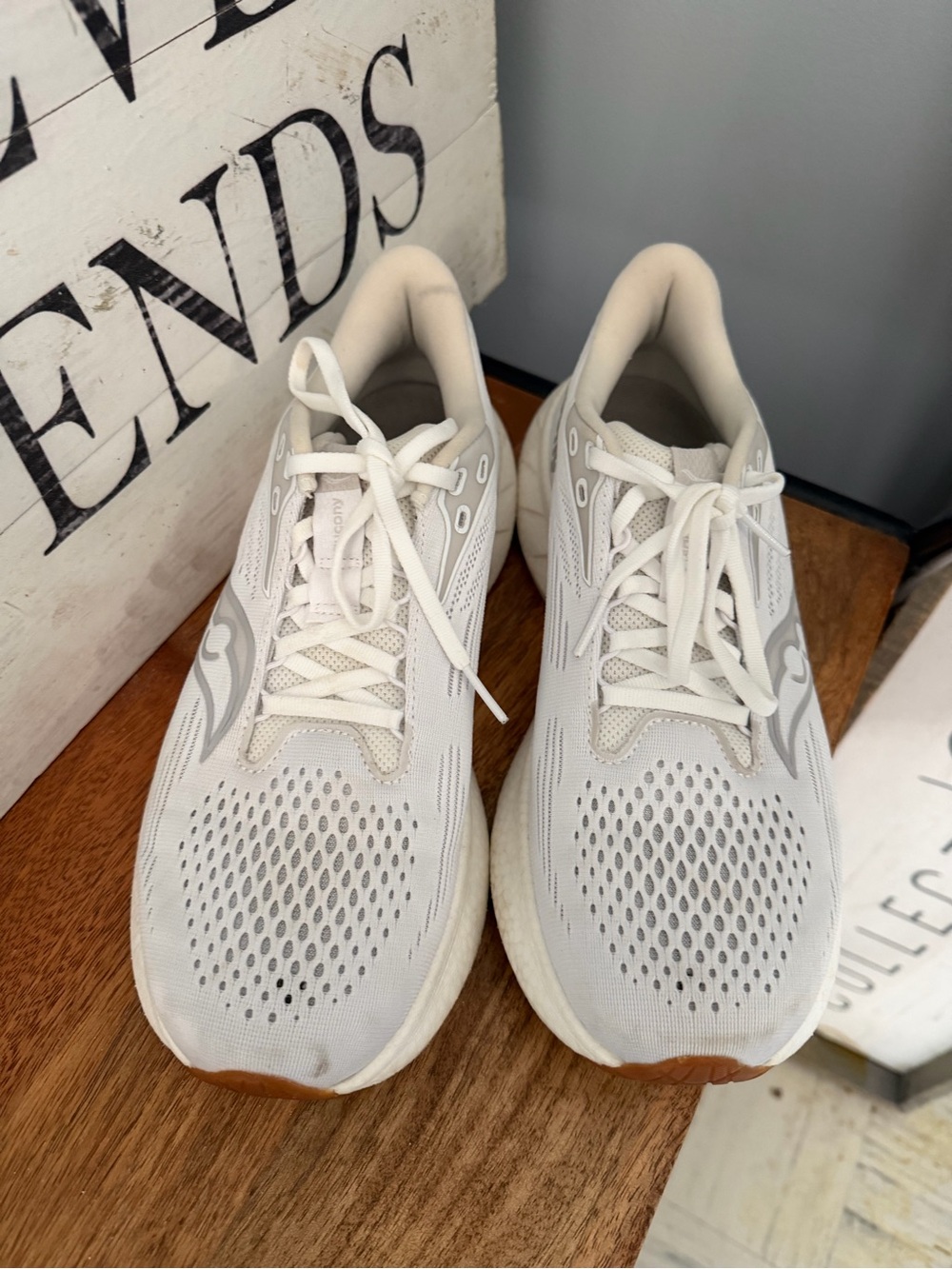 Saucony Women's Off-White Athletic Running Sneakers